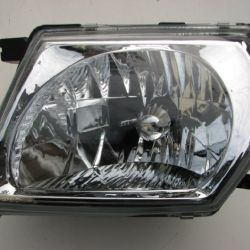 Передняя фара для Nissan Patrol GR-Y61 (2001-2004) левый